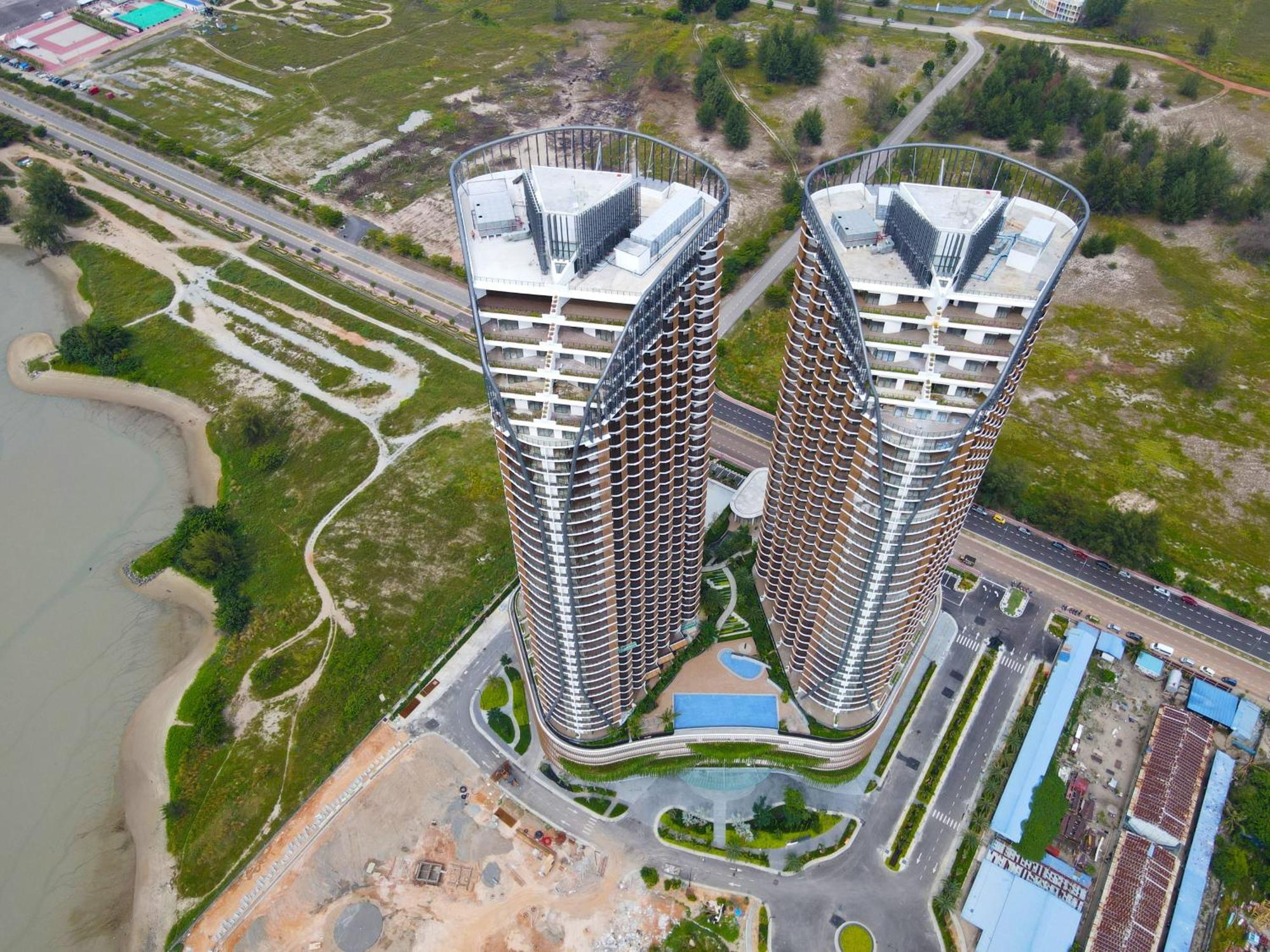 Birkin International Hotel Malacca Екстер'єр фото