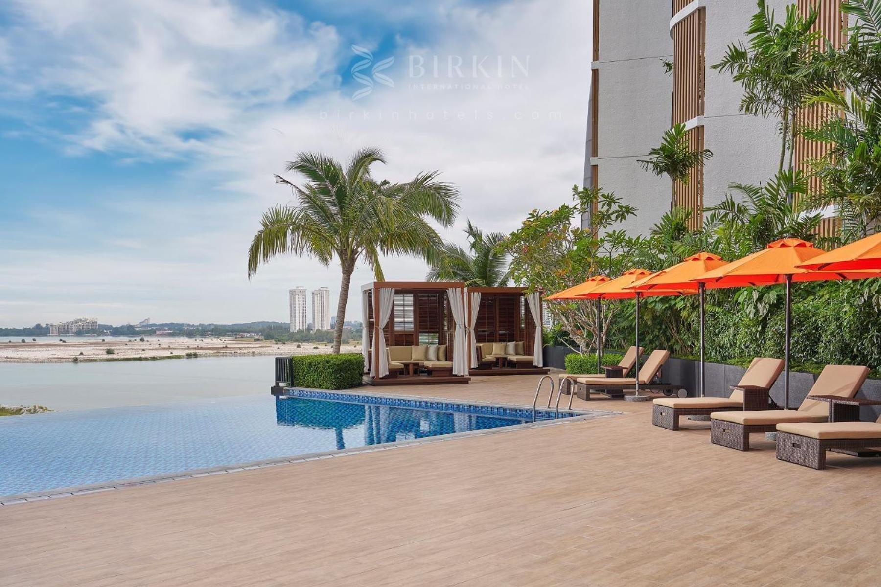 Birkin International Hotel Malacca Екстер'єр фото