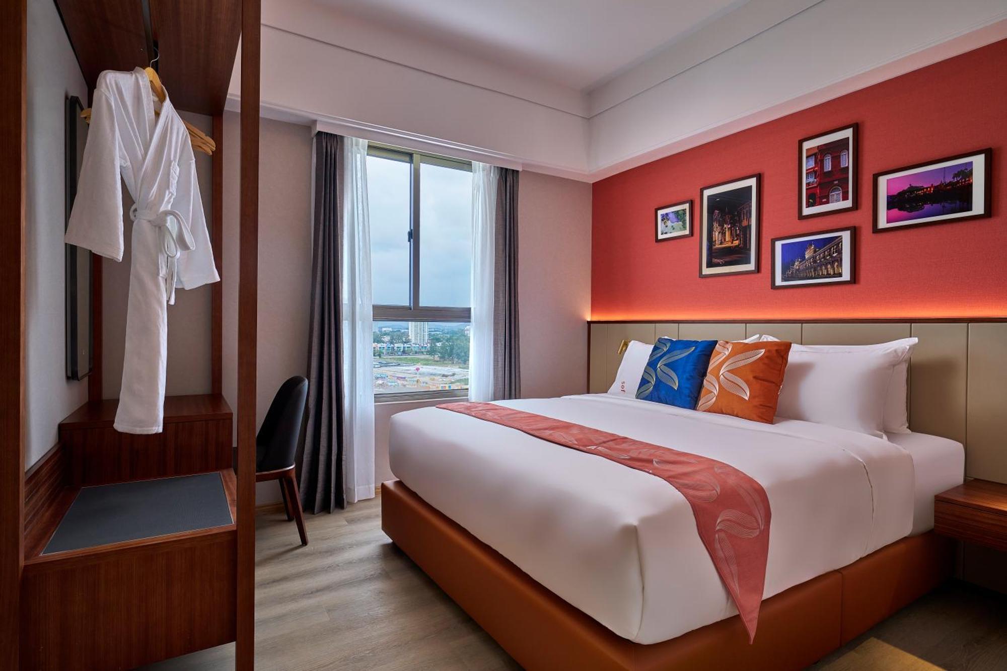 Birkin International Hotel Malacca Екстер'єр фото